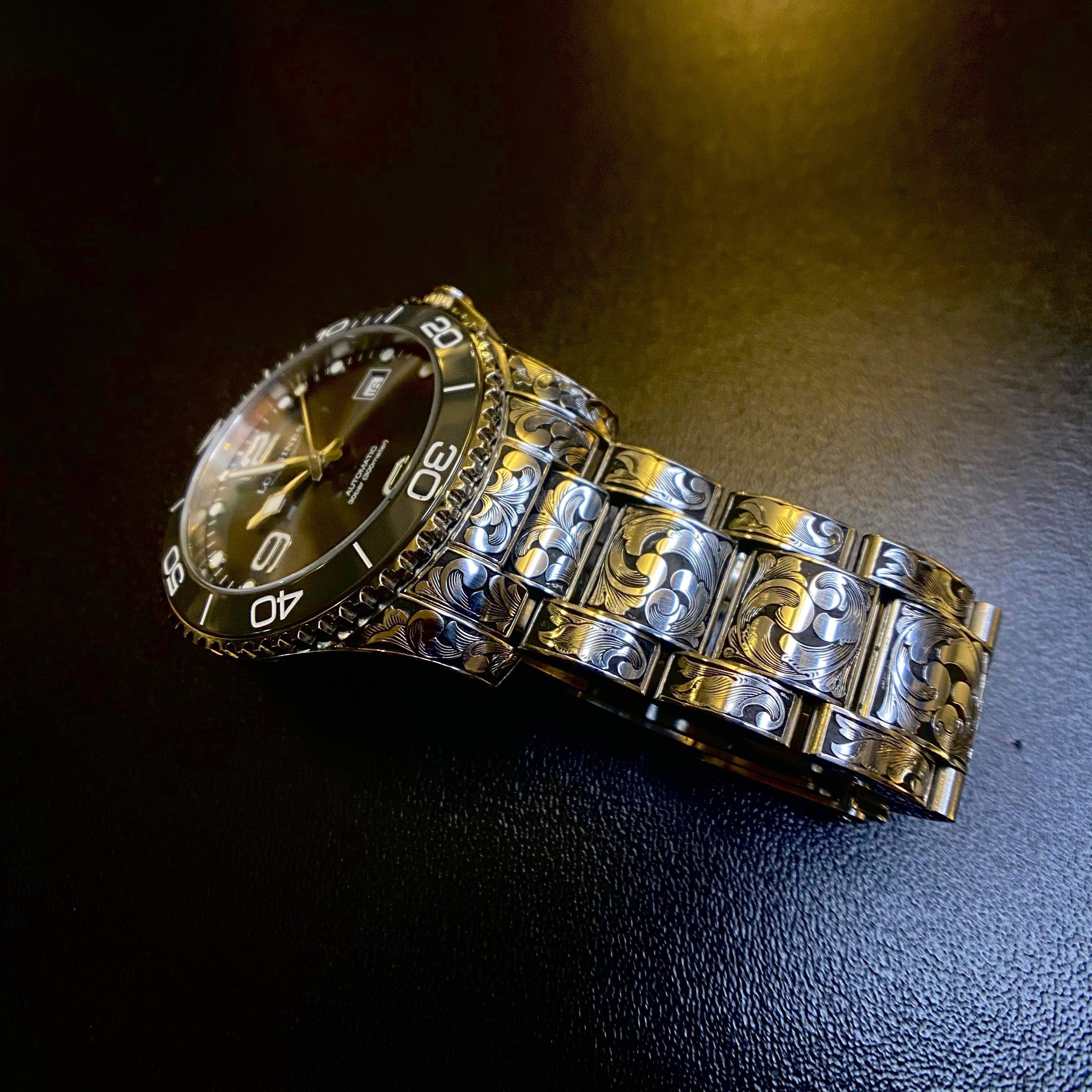Engraved Longines case detail