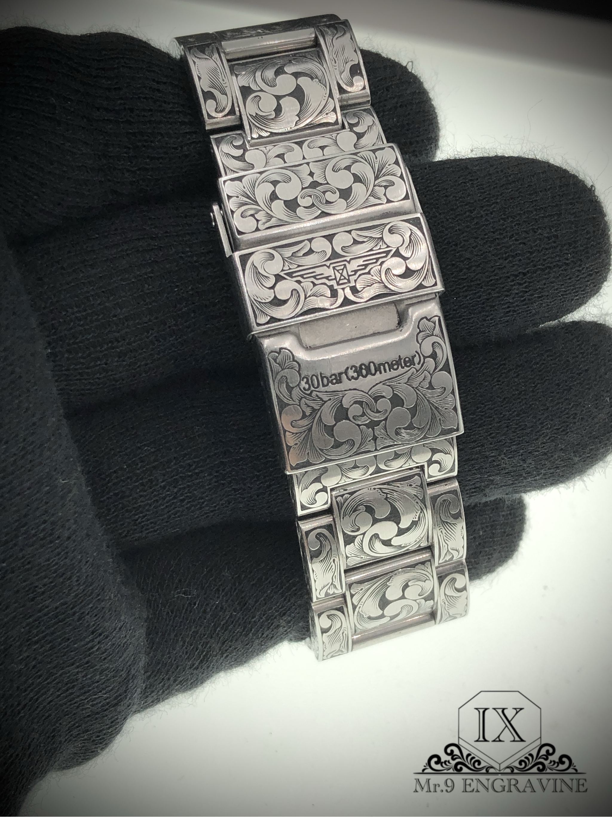 Longines engraved clasp