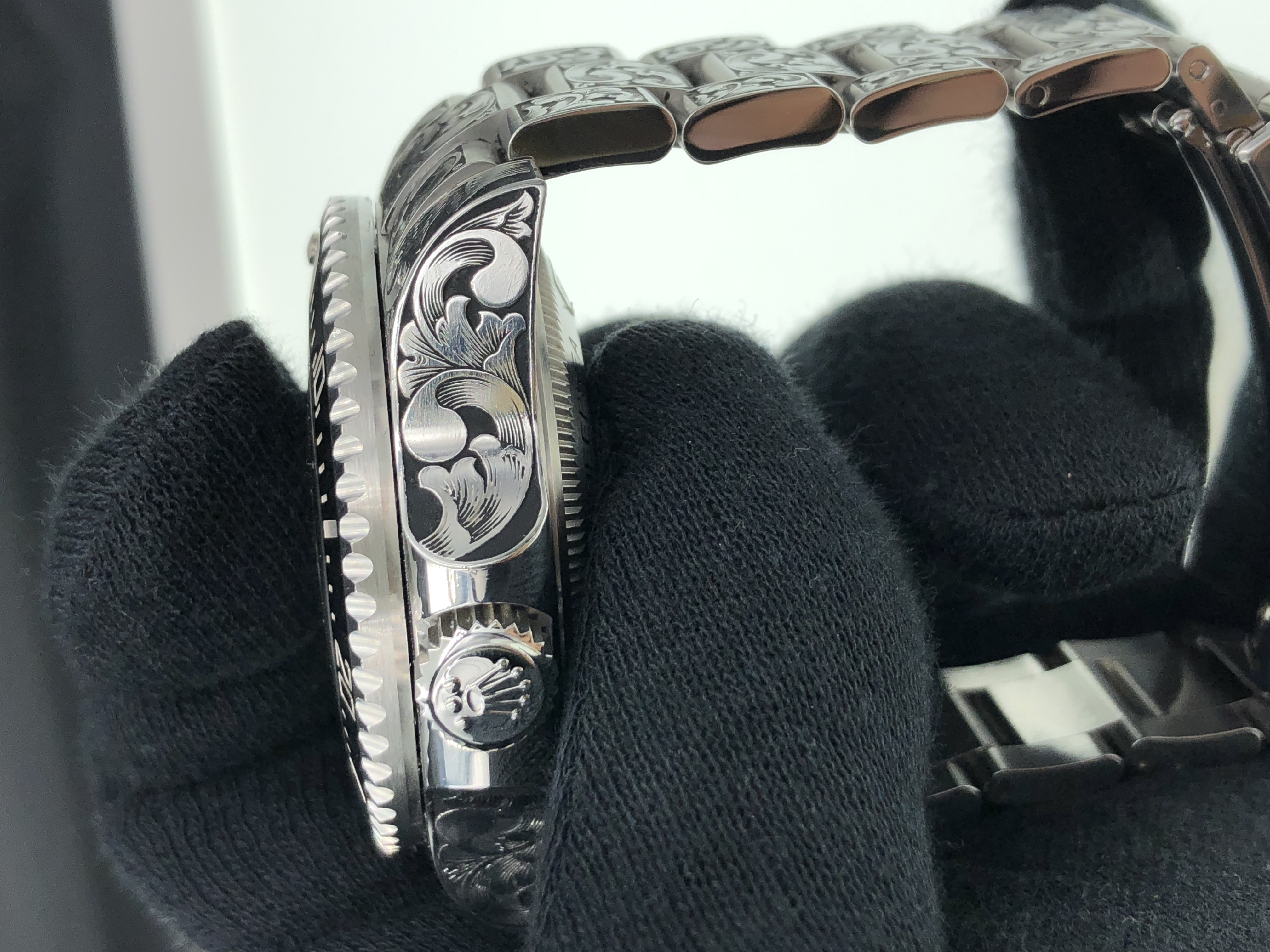 Rolex Sea-Dweller engraving