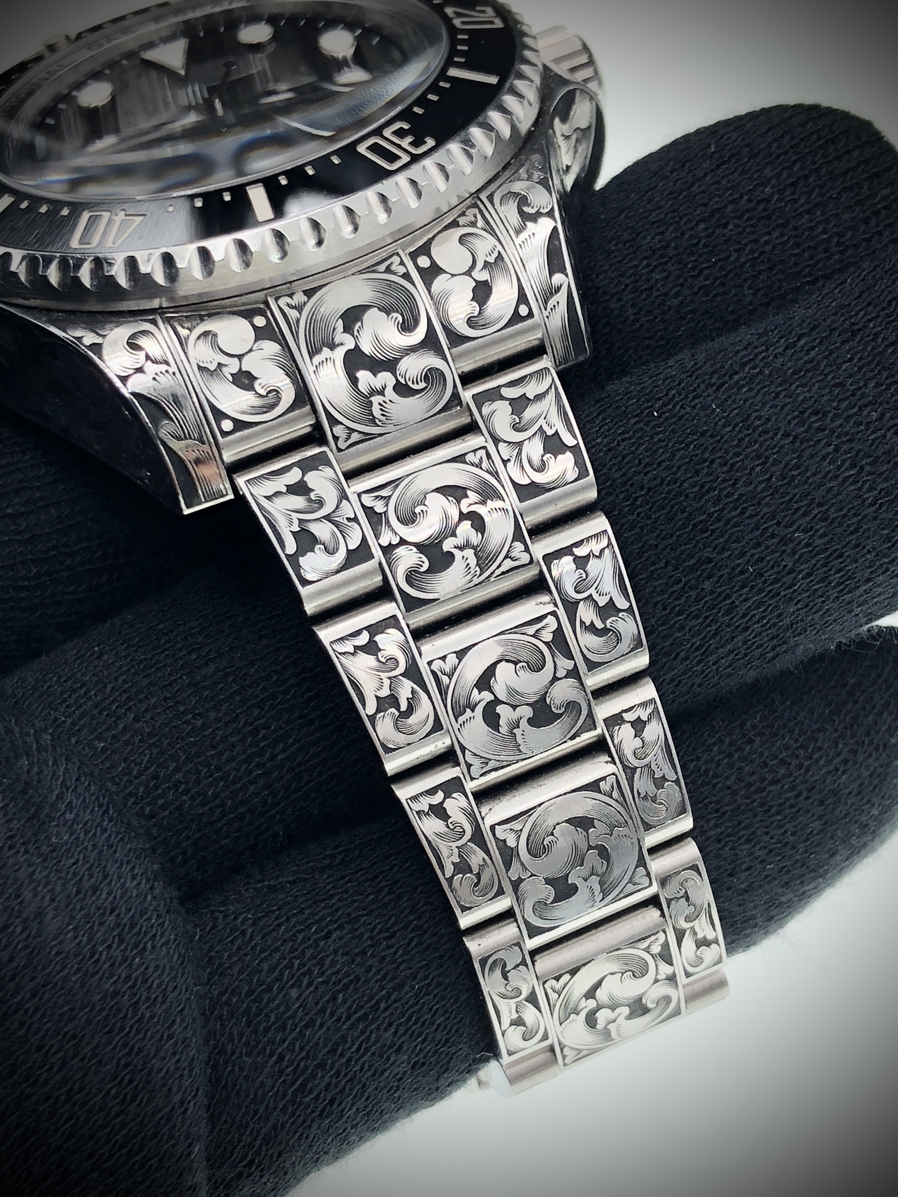 Engraved Sea-Dweller clasp