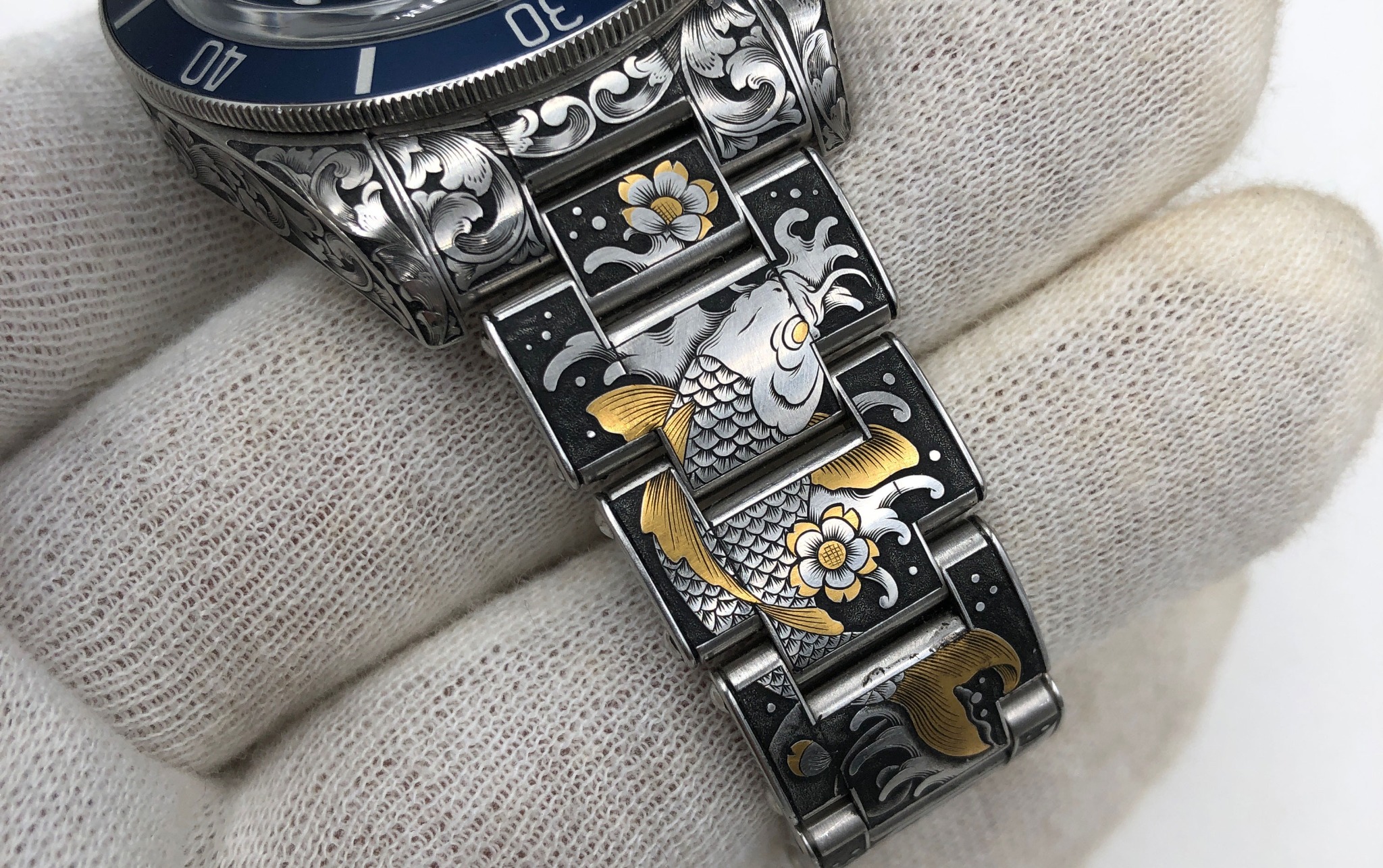 Bracelet detail
